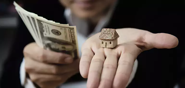 Avoid the Hassle of a Traditional Sale in Tampa, FL